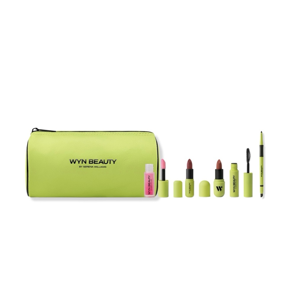 WYN Beauty Makeup Set NWT